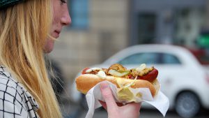 Få leveret street food til jeres firmafest, natmad, firmaarrangengement, firmajulefrokost fra Rebel Food