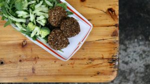 Vegan Volume serverer lækker vegansk street food på Rebel Food's street food-markeder i København og omegn